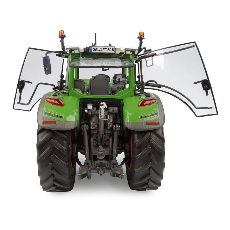 Fendt 618 Vario с фронтальным зарядным устройством