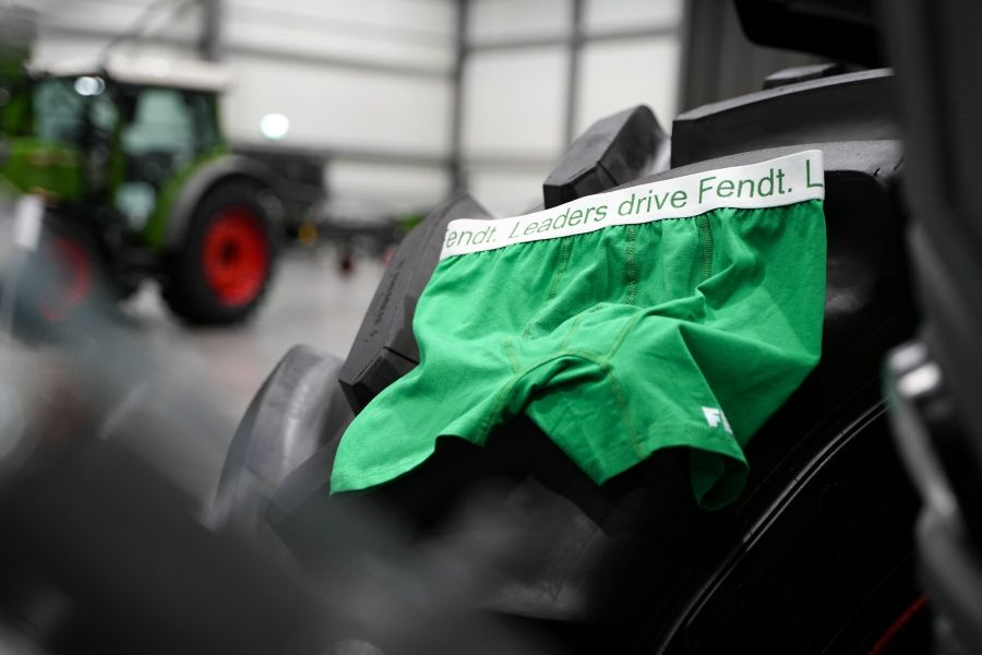 Боксеры Fendt-2 шт. — лидеры управляют Fendt