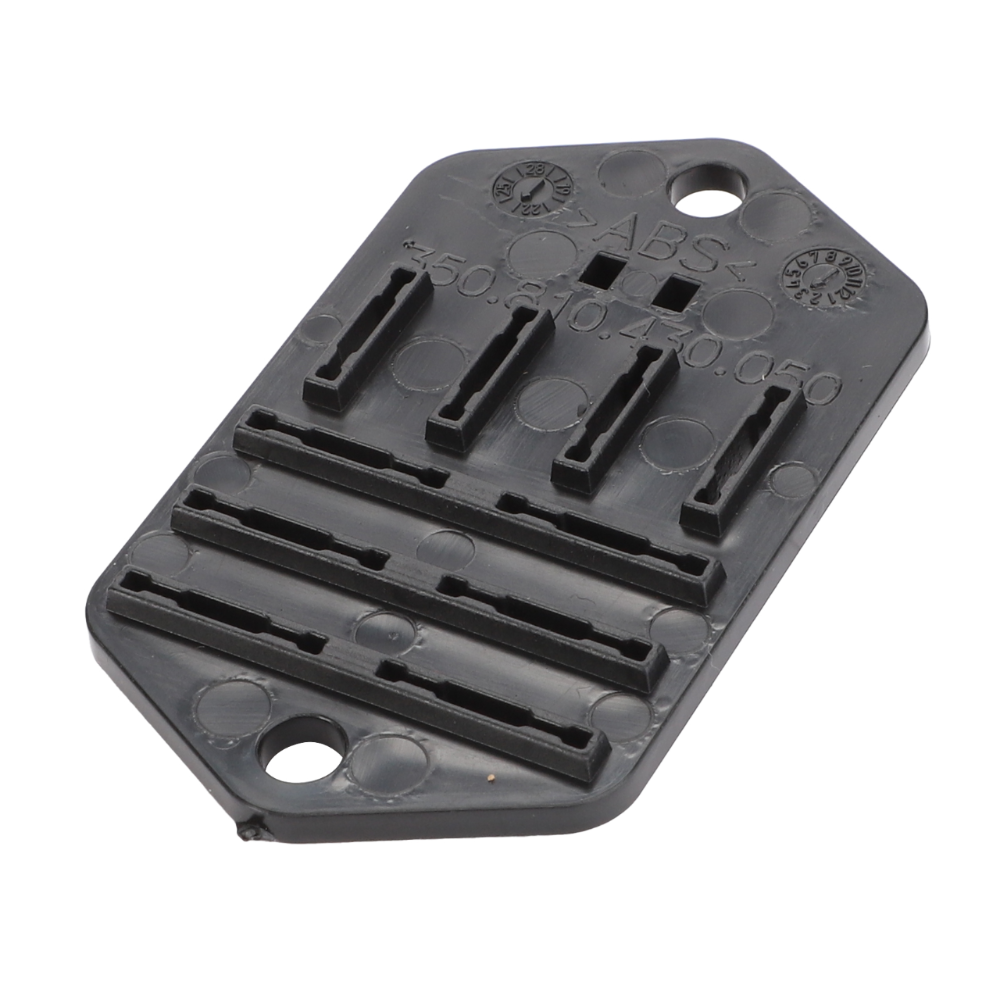 Гнездо предохранителя